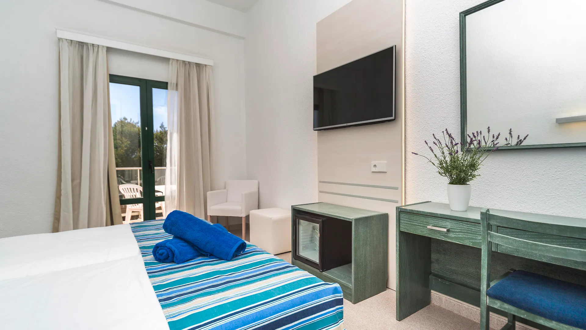 Globales Cala'N Blanes Hotel Cala'N Blanes
