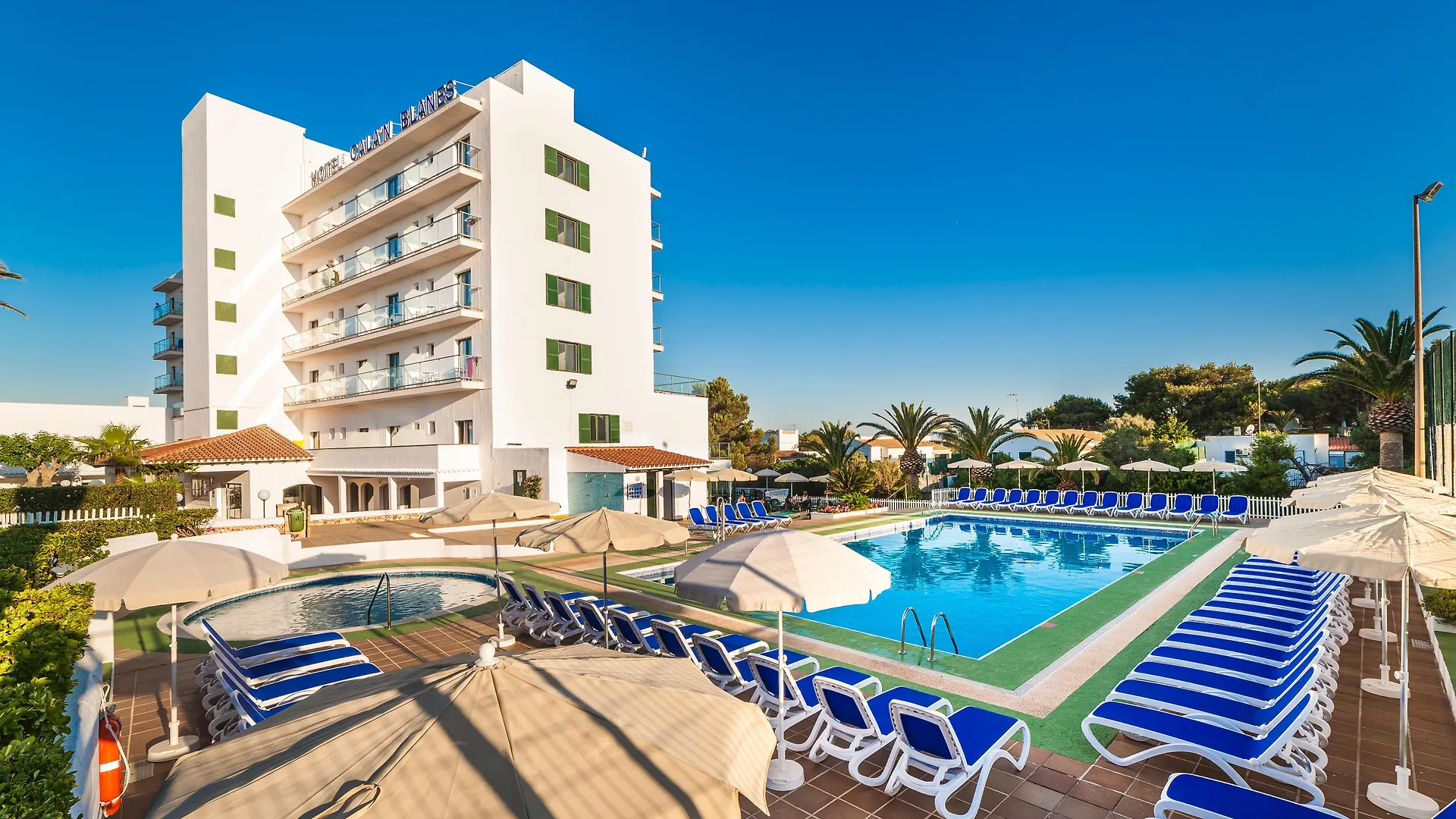 Globales Cala\'N Blanes location