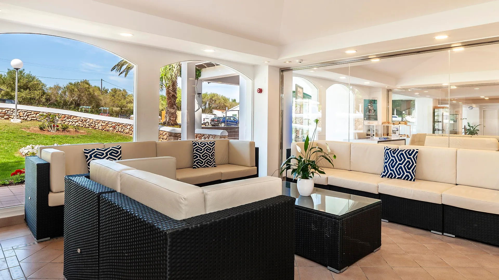 Globales Cala'N Blanes Hotel Cala'N Blanes  3*, Cala'N Blanes (Menorca) Spain
